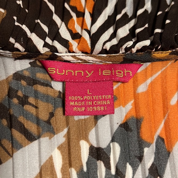 Sunny Leigh vintage ruffled mod pattern blouse - Picture 2 of 8